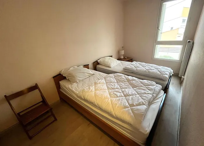 Spacieux T3 Au Centre Port, Résidence Avec Piscine, Cap D'agde - Fr-1-607-10 Apartamento Agde