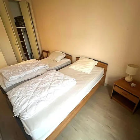 Spacieux T3 Au Centre Port, Résidence Avec Piscine, Cap D'agde - Fr-1-607-10 Appartement