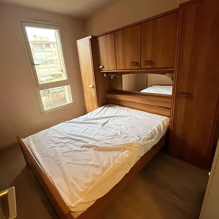 Appartement Spacieux T3 Au Centre Port, Résidence Avec Piscine, Cap D'agde - Fr-1-607-10 *