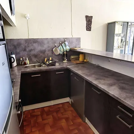 Appartement Spacieux T3 Au Centre Port, Résidence Avec Piscine, Cap D'agde - Fr-1-607-10