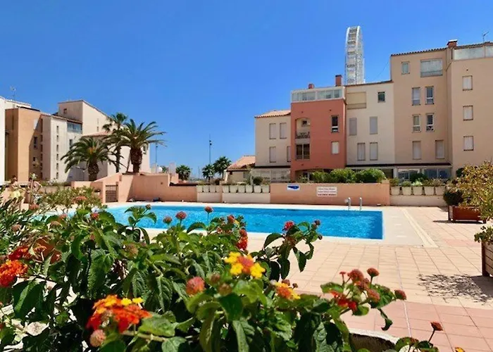 Spacieux T3 Au Centre Port, Avec Piscine, Cap D'agde - Fr-1-607-10